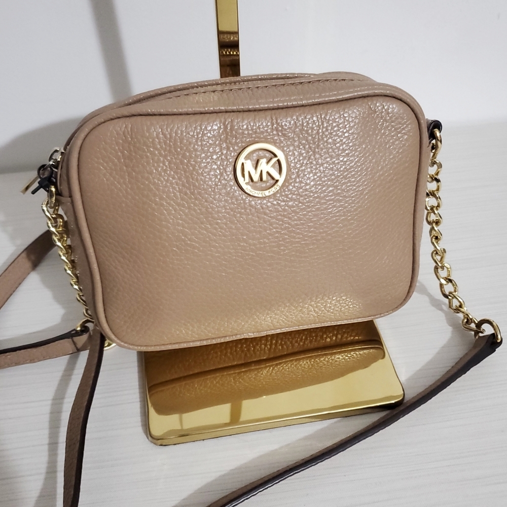 Michael Kors Crossbody Bag